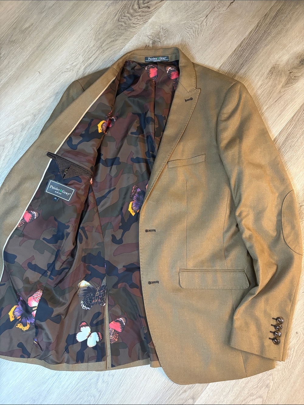 Paisley and Gray Slim Fit Blazer Tan Butterfly Camo Lining business casual 38L